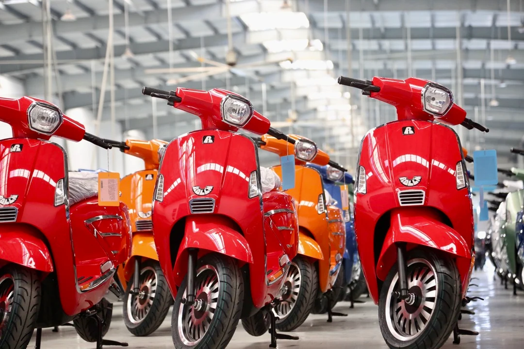 ROLL'N Mopeds