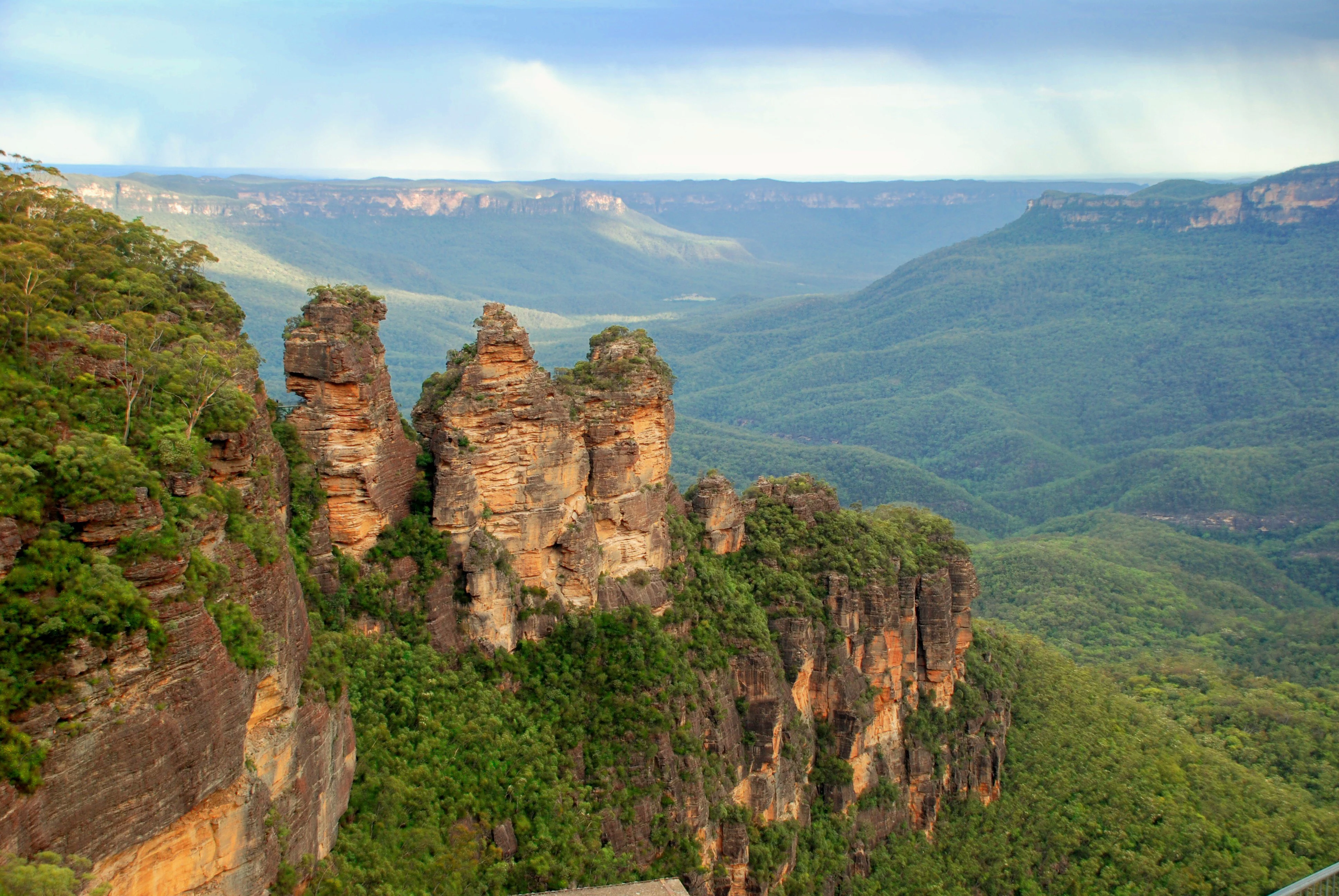 Best Day Rides from Jamisontown: the Blue Mountains and Bells Line of Road loop